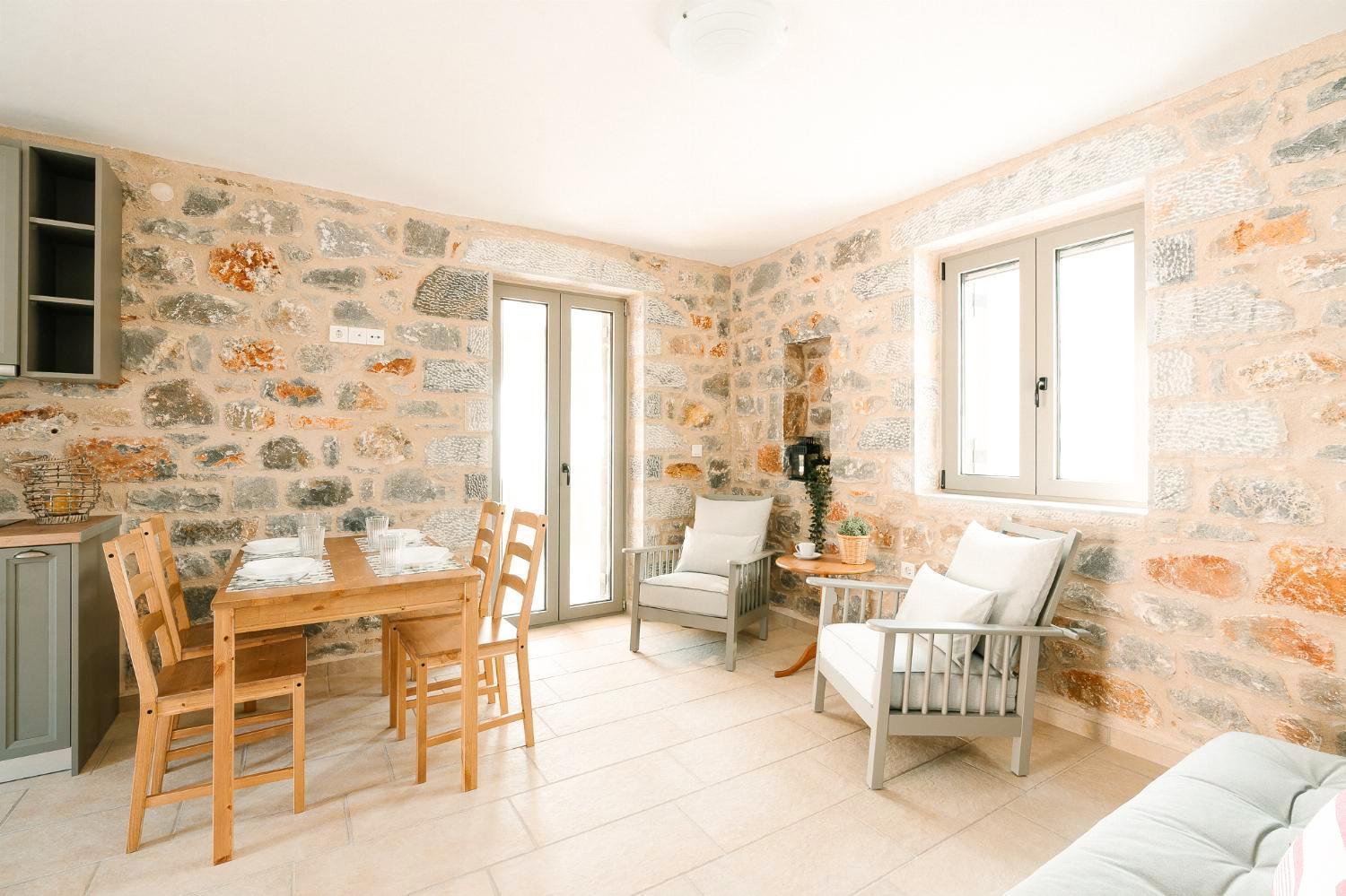 Villa Dioni Ena Пиргос Экстерьер фото